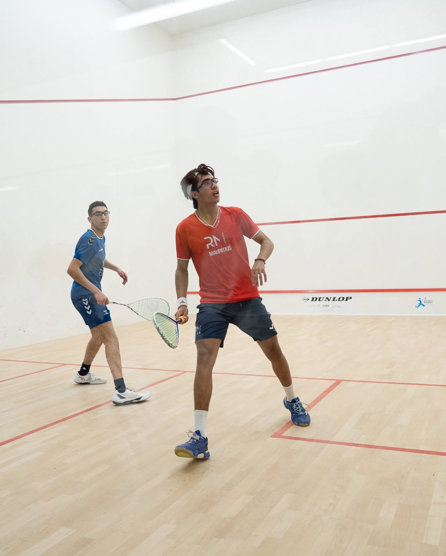 Mathias en duel sur le court